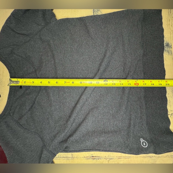 Puma workout Sweatshirt - Picture 7 of 7